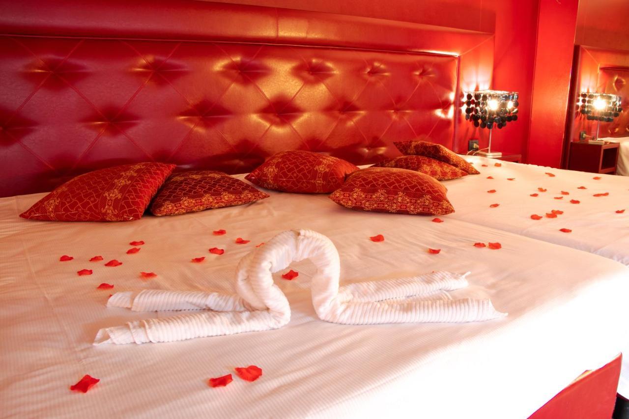 Hotel Masaniello Luxury Casoria Εξωτερικό φωτογραφία