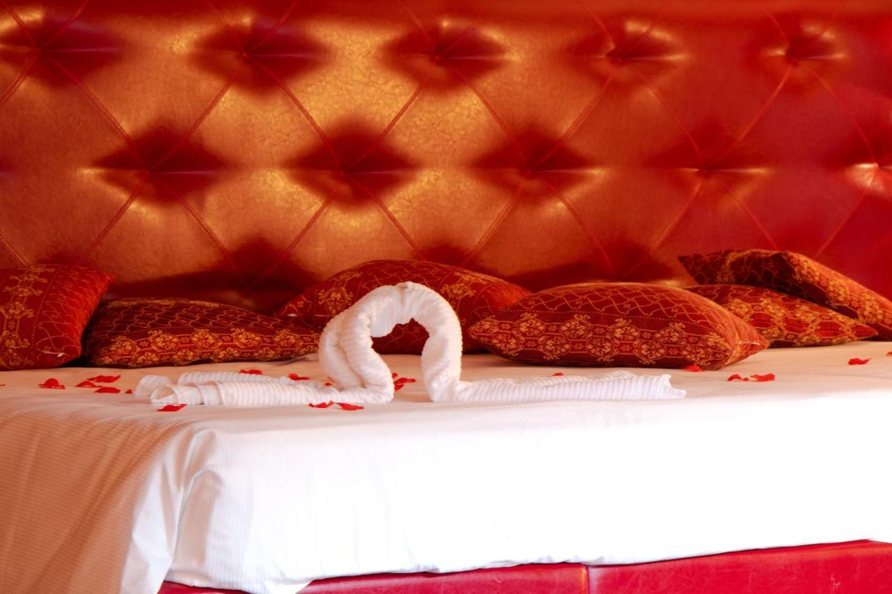 Hotel Masaniello Luxury Casoria Εξωτερικό φωτογραφία