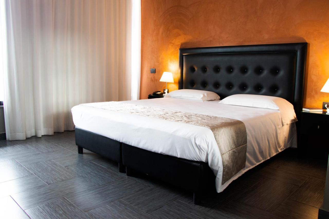 Hotel Masaniello Luxury Casoria Εξωτερικό φωτογραφία
