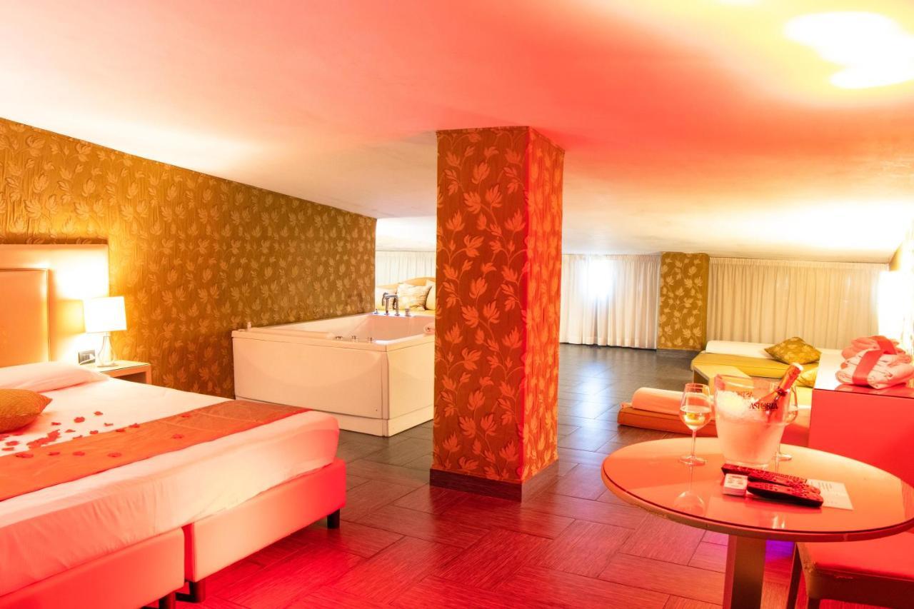 Hotel Masaniello Luxury Casoria Εξωτερικό φωτογραφία