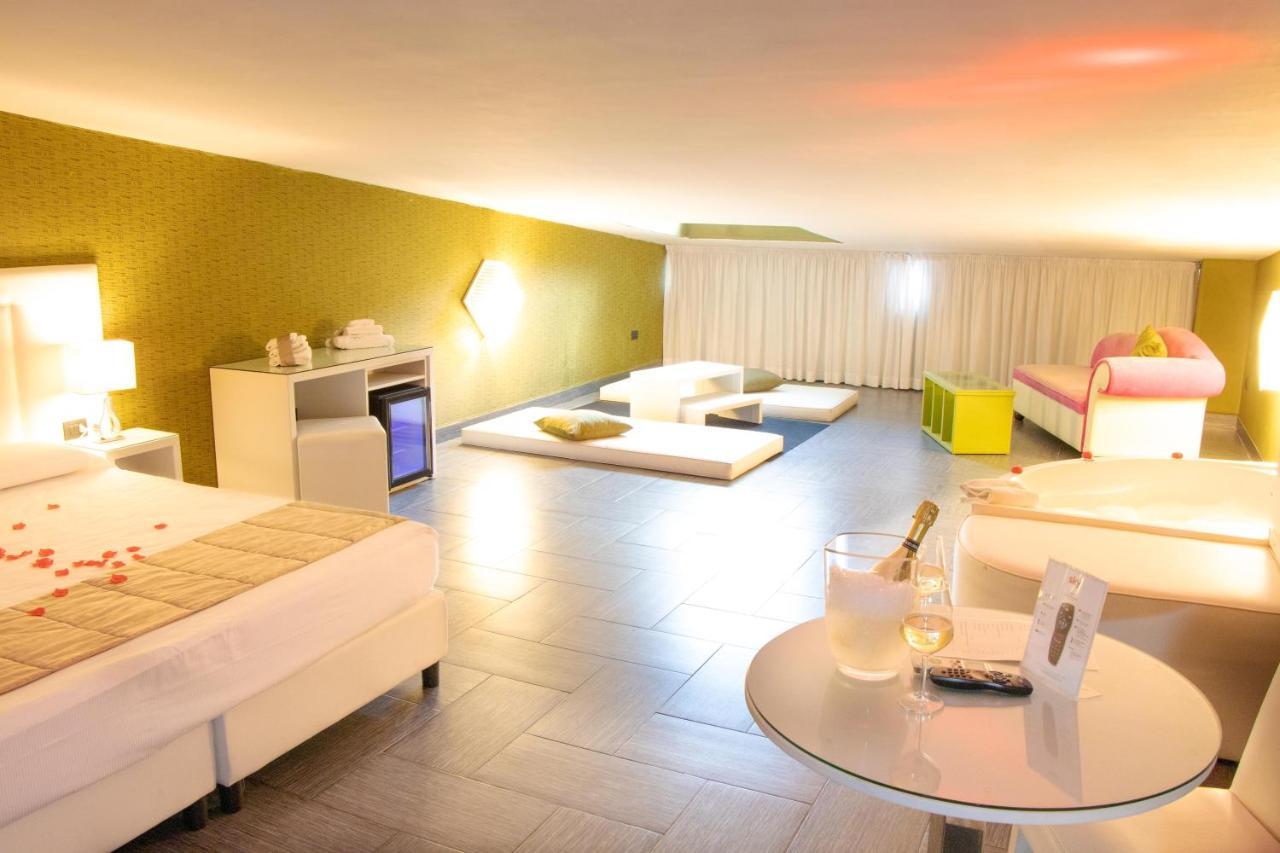 Hotel Masaniello Luxury Casoria Εξωτερικό φωτογραφία